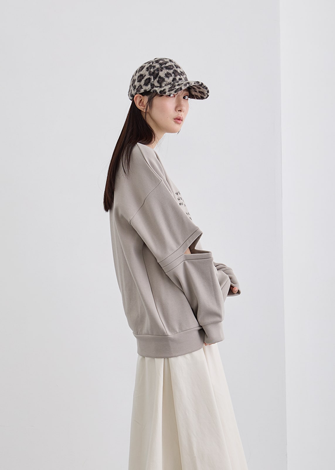 【NCN】カッティング プルオーバー