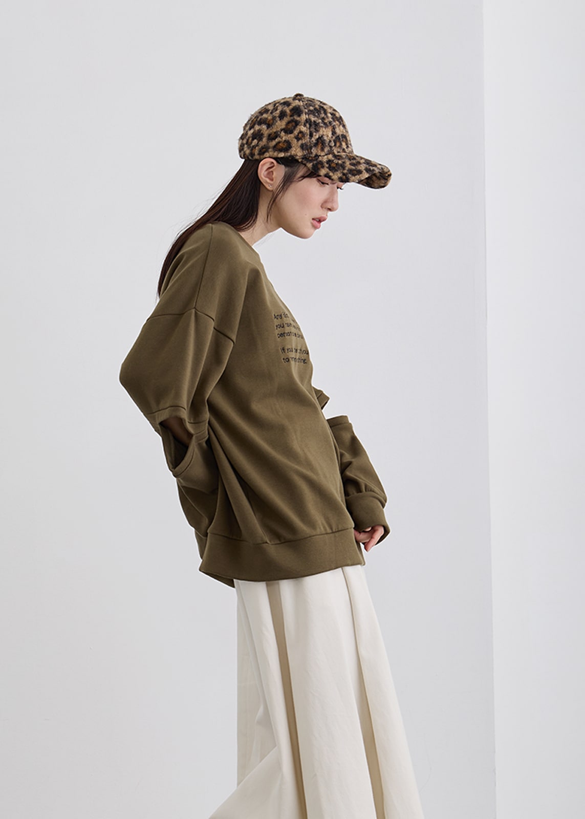 【NCN】カッティング プルオーバー