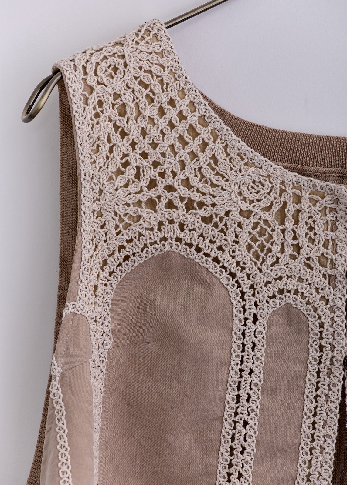 【KOOS】エンブロイダリー ジレ