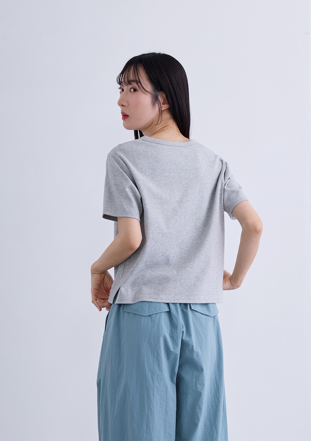 【neuf cent neuf】グラフィック ミニ Tシャツ