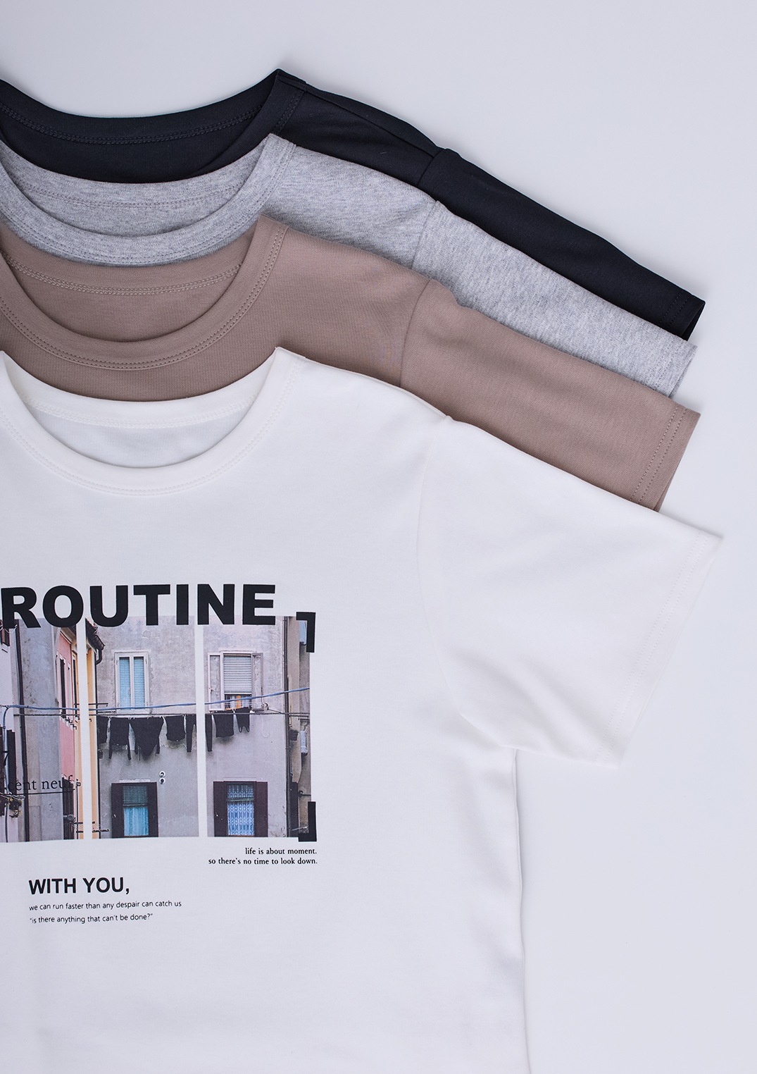 【neuf cent neuf】グラフィック ミニ Tシャツ