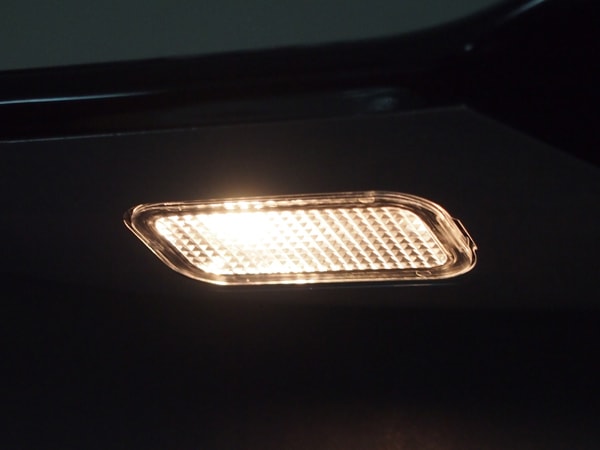 07-14y キャデラック エスカレード ESV EXT 純正タイプ 電動格納 ドアミラー サイドミラー クローム オレンジシグナル アンバー ウインカー 運転席側 LH 左側