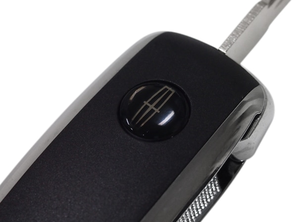 キーレスリモコン+ブランクキー/クロームエッジ 361256882402 （2003-2013y リンカーン ナビゲーター、03-05y アビエーター、07-13y MKX）