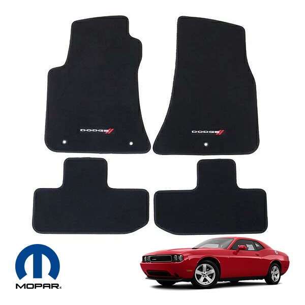 MOPAR純正 11-23y ダッジ チャレンジャー プレミアム カーペット フロアマット DODGEロゴ入 フロント リア 1台分 4枚セット 82214927AD