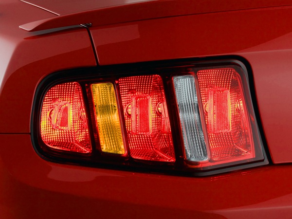 フォード純正 10-12y FORD マスタング テールランプ 日本仕様 左側