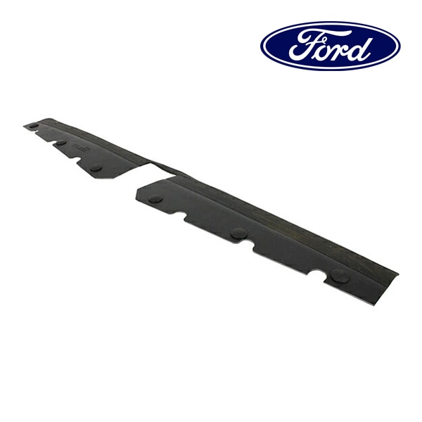 フォード純正 エアデフレクター ロアー FR3Z8327A 15y- マスタング