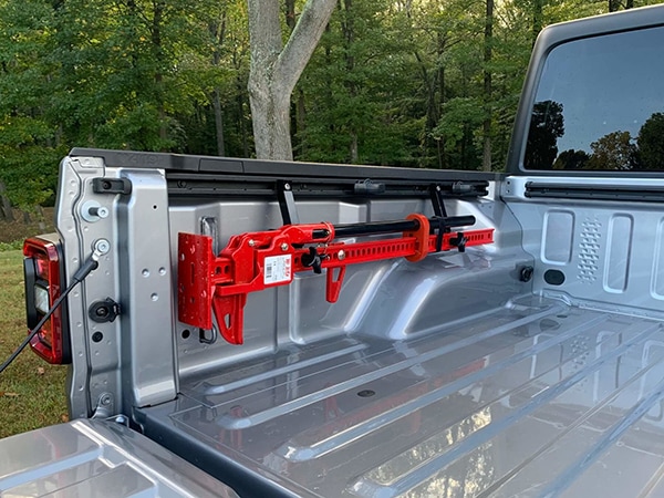 【Hi-Lift 正規品】HiLift ハイリフト ベッドマウント/ジャッキマウント JT グラディエーター用 ベッドレール付車用 JGBM-100