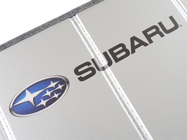 USスバル純正 専用設計 SUBARUロゴ入 サンシェード シルバー 吸盤不要 折りたたみ式 ケース付 スバル WRX S4 VBH / レヴォーグ LEVORG VN系 アイサイト対応 カバークラフト製