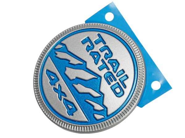 MOPAR純正 TRAIL RATED サイド フェンダー エンブレム(シルバー&ブルー) 18y- ジープ JL ラングラー 20y- JT グラディエーター バッジ マーク TrailRated