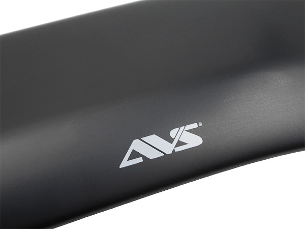 【AVS 正規品】AEROSKIN エアロスキン バグガード ロゴ入 マットブラック ボンネットガード フードプロテクター ボンネットプロテクター ジープ JK ラングラー