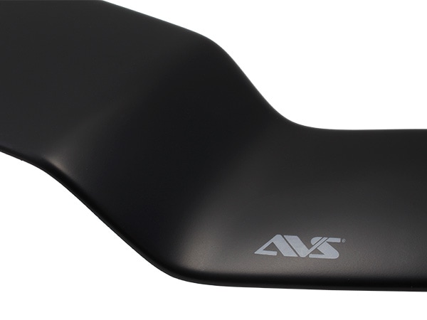 【AVS 正規品】AEROSKIN エアロスキン バグガード ロゴ入 マットブラック ボンネットガード フードプロテクター ボンネットプロテクター 12-15y トヨタ タコマ