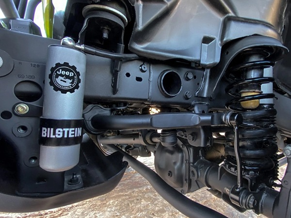 MOPAR純正 リフトアップキット 2インチアップ コイルスプリング