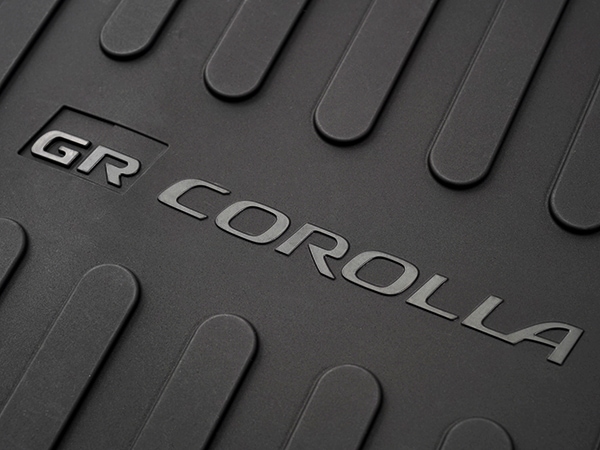 USトヨタ純正 オールウェザー リアカーゴプロテクター リアカーゴマット ラゲッジマット カーゴライナー トランクマット GR COROLLA ロゴ入 TPE樹脂 トヨタ GRカローラ GZEA14H