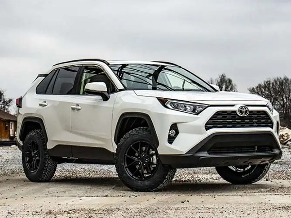 【ROUGH COUNTRY 正規品】リフトアップキット 2.5インチアップ 73100 ストラットスペーサー スタビライザーブラケット 交換パーツ一式 フロント リア 1台分 トヨタ RAV4 50系