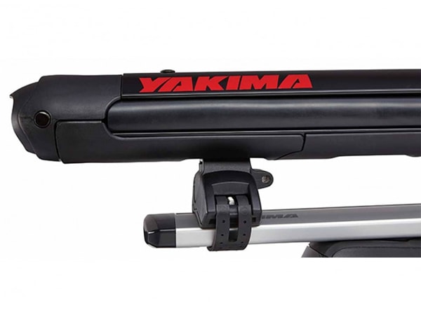 YAKIMA スノーボードキャリア ファットキャットEVO4 8003095 スキー板4組/スノボ2枚積載可 キー付 ミラーブラック仕上げ エボリューション4 ルーフマウントスキー ヤキマ