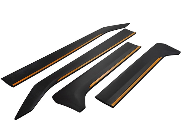 USスバル純正 Wilderness ウィルダネス エディション サイドクラッディング ドアガーニッシュ  カッパーライン フロント リア 1台分 4枚セット ブラック SUBARU レガシィ アウトバック BT系