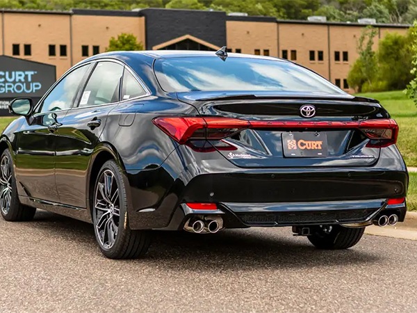 【CURT 正規品】TOYOTA トヨタ カムリ 70系 平成29年7月-令和5年12月 クラス1 ヒッチメンバー 1.25インチ角 11576