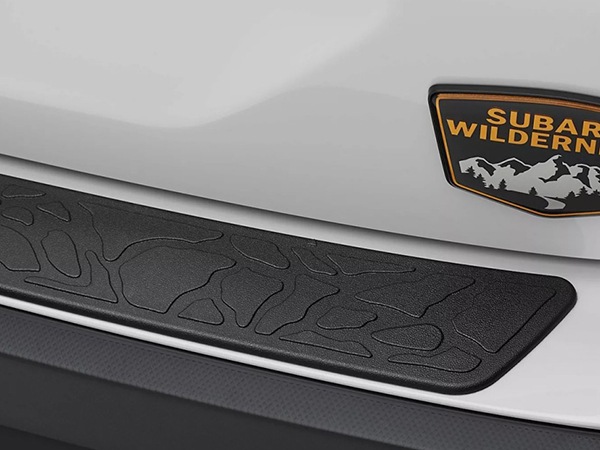 USスバル純正 リアバンパープロテクター Wilderness Edition ウィルダネス エディション バンパーガード ステップガード ガーニッシュ 両面テープ SUBARU クロストレック GU系 樹脂製 傷防止 保護