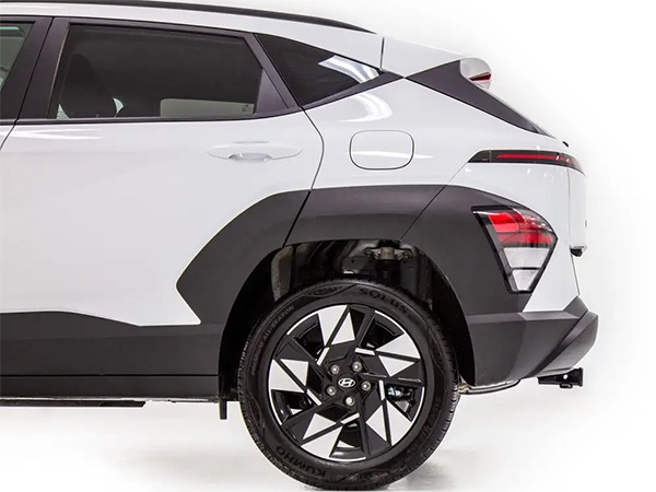 【CURT 正規品】ヒョンデ コナ HYUNDAI KONA クラス3 ヒッチメンバー 2インチ角 13606