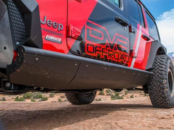【DV8 OFFROAD 正規品】ボートサイド ロックスライダー SRJL-01 1台分 左右セット DV8ロゴ入 スチール製 パウダーコート仕上げ ジープ JL ラングラー 4ドア車用 4xe ルビコン392含む