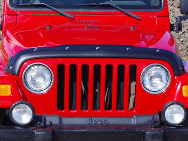 【Tough Guard 正規品】バグガード ボンネットガード フードプロテクター ボンネットプロテクター スムースブラック ボルト留めデザイン 両面テープ ジープ TJ ラングラー タフガード