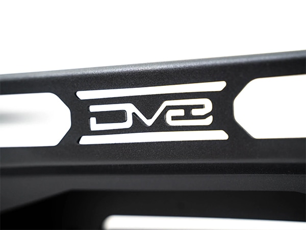 DV8 OFFROAD 正規品】Centric フロントバンパー FBTL4-01 パウダー