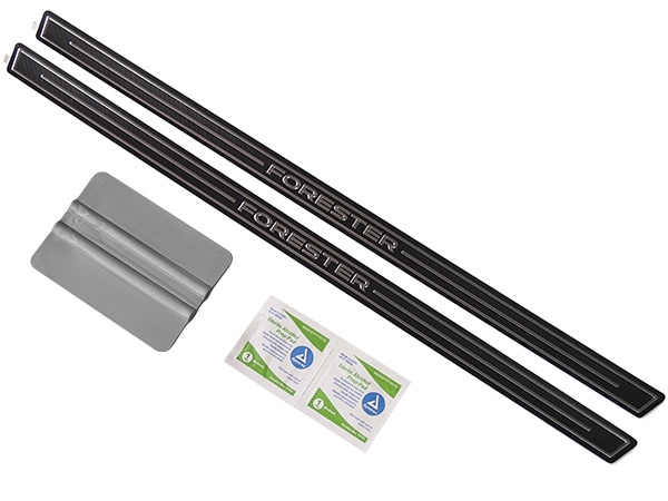 USスバル純正 スカッフプレート フロント 2枚セット ドアシル サイドシルプレート プロテクター FORESTERロゴ入 スバル フォレスター SK系