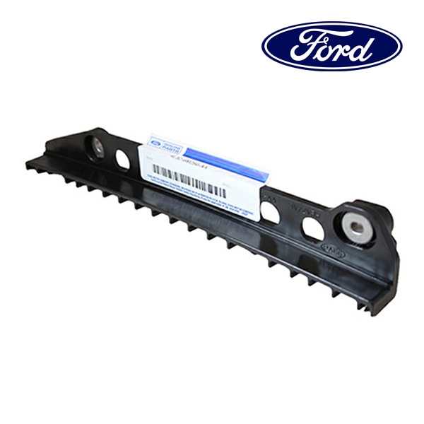 フォード純正 タイミングベルト チェーン ガイド 左側 LH 2L1Z-6K297-AA 05-14y ナビゲーター