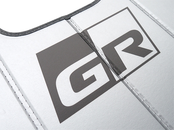 USトヨタ純正 専用設計 GRロゴ入 サンシェード 吸盤不要 折りたたみ式 ケース付 TOYOTA スープラ DB系 CoverCraft カバークラフト
