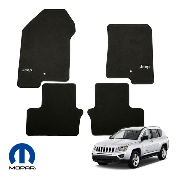 UK MOPAR純正 12-19y ジープ コンパス MK 右ハンドル車用 フロアマット カーペット ブラック JEEPロゴ入 フロント リア 1台分 4枚セット モパー