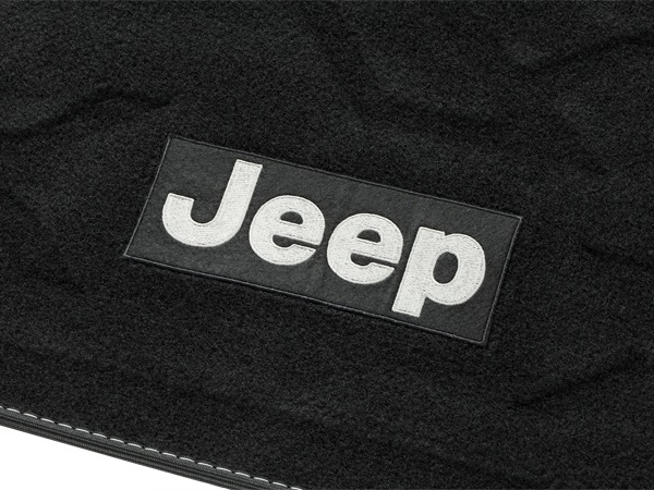 MOPAR純正 JEEP 24y- ジープ アベンジャー FH オールウェザー リアカーゴプロテクター カーゴマット ラゲッジマット カーゴライナー リバーシブル仕様 X-camoデザイン JEEPロゴ入 モパー