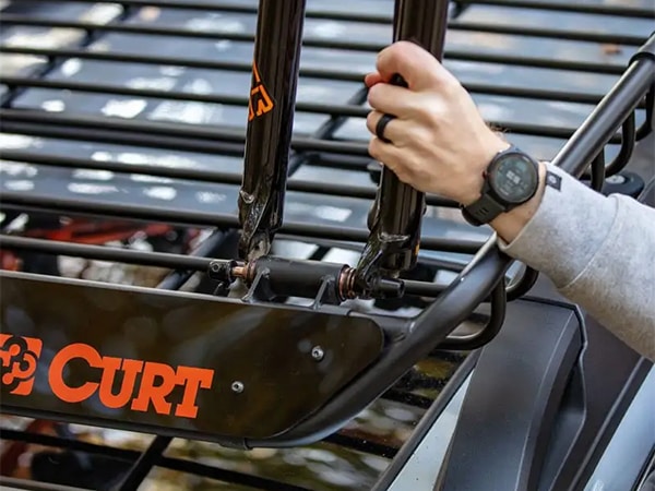 CURT 正規品】ルーフラック ルーフバスケット ルーフキャリア 18123用