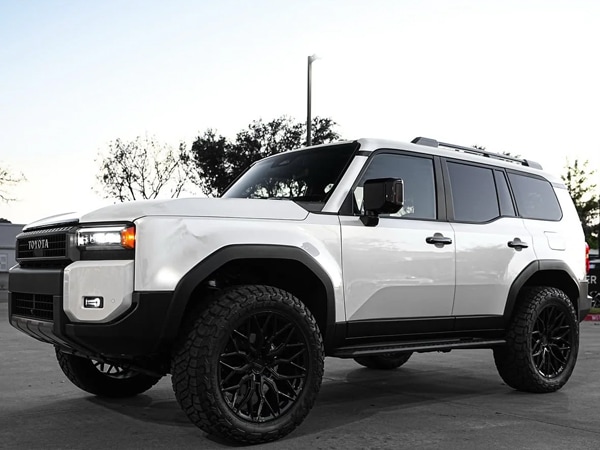 【TORQ Engineering 正規品】トヨタ ランドクルーザー 250 ランクル 250系 令和6年4月-現行 3インチ リフトアップ レベリングキット フロントストラットスペーサー リアコイルスペーサー ブラックアルマイト仕上げ