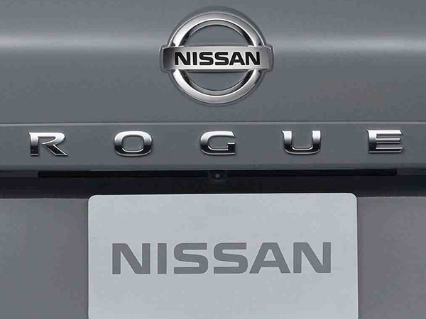 US日産純正 エクストレイル T33系 令和4年7月-現行 リアエンブレム