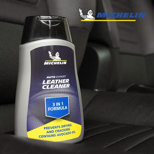 【MICHELIN 正規品】 3 in 1 レザークリーナー 250ml 洗浄 栄養補給 保湿 レザーシート 防汚 洗車 洗剤 コーティング剤 ワックス 艶出 ミシュラン