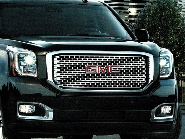 GM純正 GMC 15-17y ユーコンデナリ ユーコンデナリXL フロントグリル