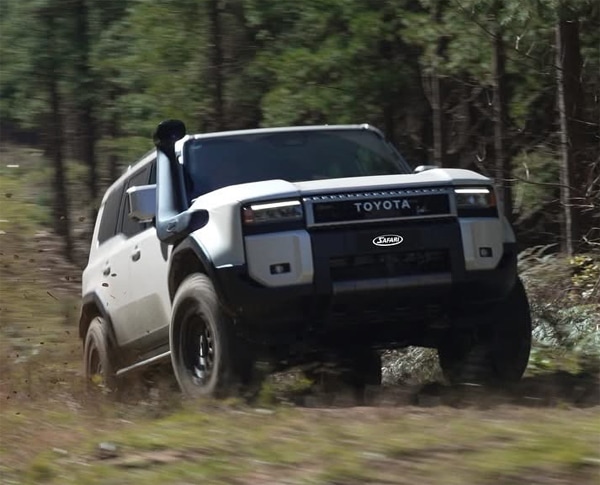 【SAFARI 4×4正規品】 ARMAX シュノーケル サファリシュノーケル トヨタ ランクル250 ランドクルーザー250 令和6年4月〜現行 GDJ250W 2.8L ディーゼル エンジン型式：1GD-FTV