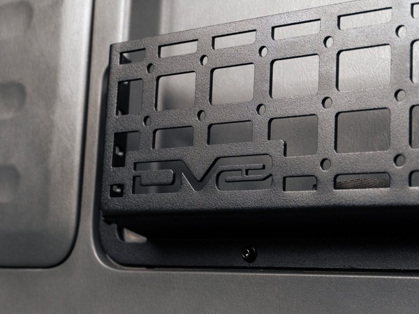 【DV8 OFFROAD 正規品】トヨタ TOYOTA ランドクルーザープラド 120系 ランクル 平成14年10月-平成21年9月 カーゴドアポケット モールパネル スチール製 パウダーコート仕上げ