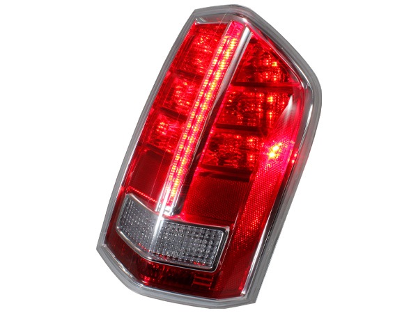TYC 正規品】12-14y クライスラー 300 テールランプ テールライト