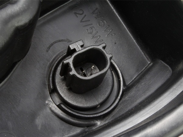 TYC 正規品】日産 キューブ CUBE Z12系 ZN12系 平成20年11月-令和2年3