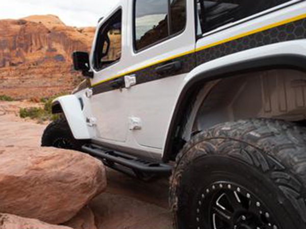【Smittybilt 正規品】ジープ JEEP JL ラングラー 4ドア用 SRC サイドアーマー サイドステップ テクスチャードブラック 艶無し ロックスライダー 77634 スミッティビルト