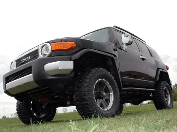 FJクルーザーラフカントリー6インチナックルアーム右のみ ROUGH COUNTRY 正規品】リフトアップキット 6インチアップ 770S コイル