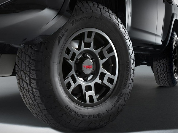 USトヨタ純正 TRD PVC加工 ホイールナット ラグナット 袋ナット