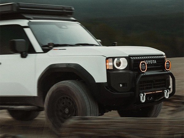 DV8 OFFROAD 正規品】トヨタ TOYOTA ランドクルーザー 250 令和6年4月
