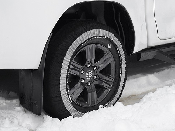 カリフォルニアカスタム スノーソックス 布製 非金属 タイヤチェーン WHITEWALL LABEL XXLサイズ 汎用 フロント リア 4WD