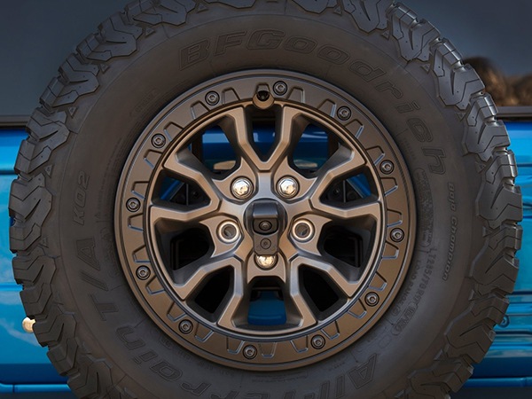 MOPAR純正 17インチ ホイール  ブロンズ & ブラックリング センターキャップ付 ルビコン RUBICON 392 ビードロック ホイール 17x7.5J +44.5 5H 5本セット ジープ JK JL ラングラー JT グラディエーター
