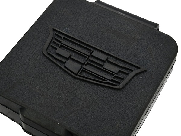 GM純正 ヒッチカバー 2インチ角 23436947 Cadillacクレストロゴ入 ヒッチレシーバー ヒッチメンバー ヒッチキャップ キャデラック 汎用 エスカレード SRX XT4 XT5 XT6 他