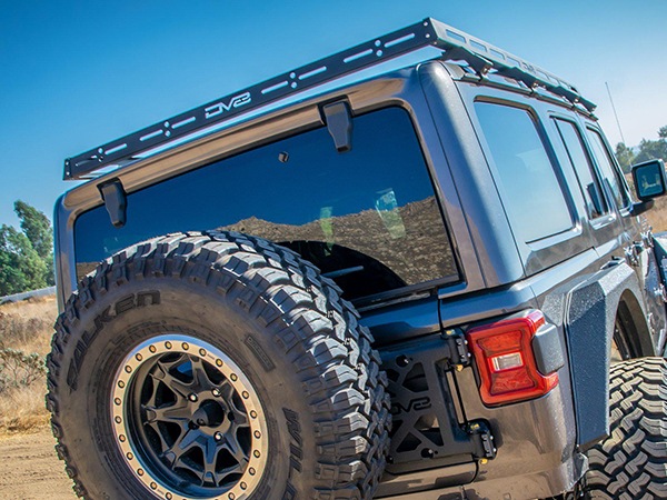 DV8 OFFROAD 正規品】ルーフラック ルーフバスケット ルーフキャリア