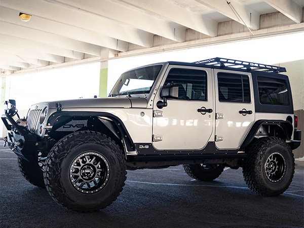 DV8 OFFROAD 正規品】ルーフラック ハーフサイズ ルーフバスケット