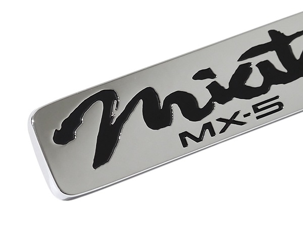 USマツダ純正 MAZDA ユーノス ロードスター 平成1年9月-平成10年1月 NA系  NA8C NA6CE MX-5 ミアータ MIATA初代 汎用 リアエンブレム ブラック miata Mazda MX-5ロゴ トランクエンブレム トランクリッド US仕様 北米仕様 USDM